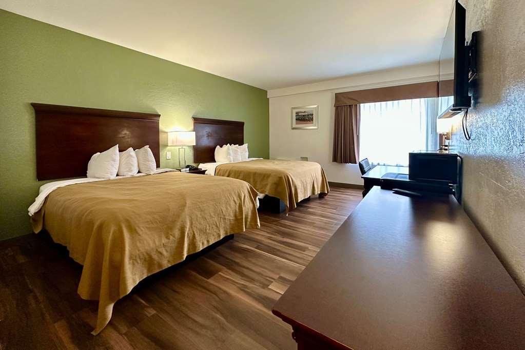 Quality Inn & Suites Albany Airport Латам Номер фото